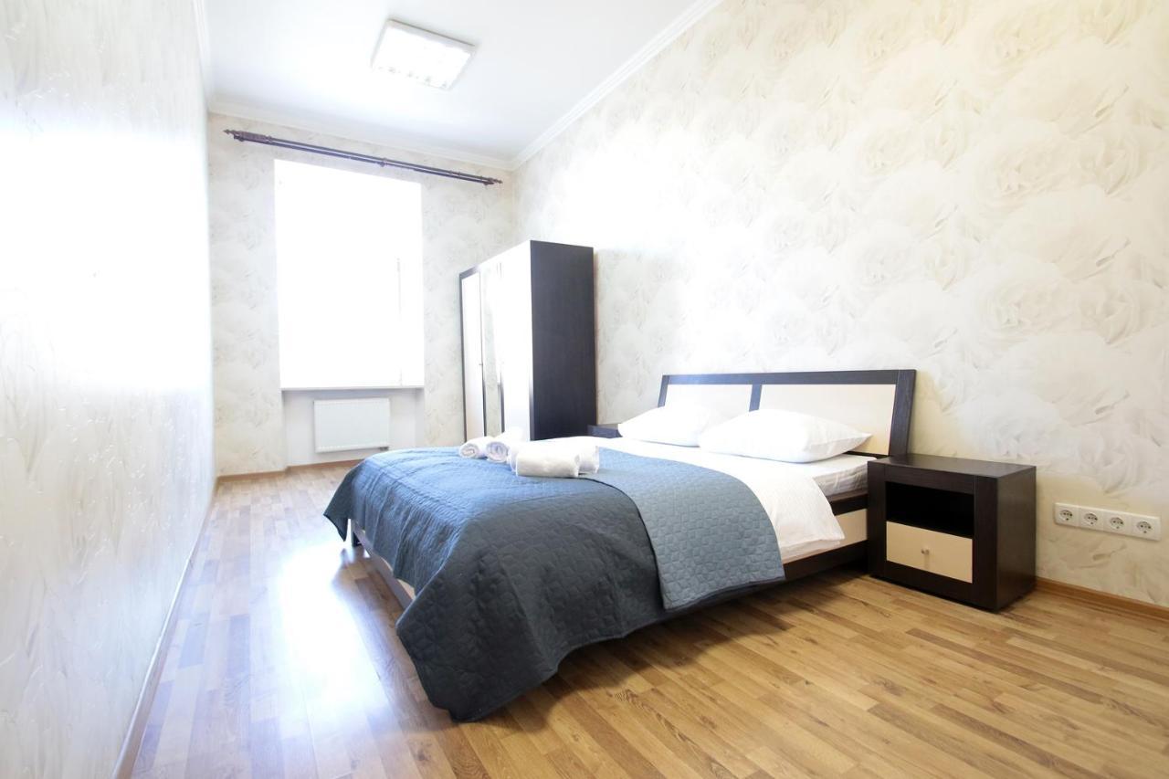 Deluxe Apartments 1326 利沃夫 外观 照片