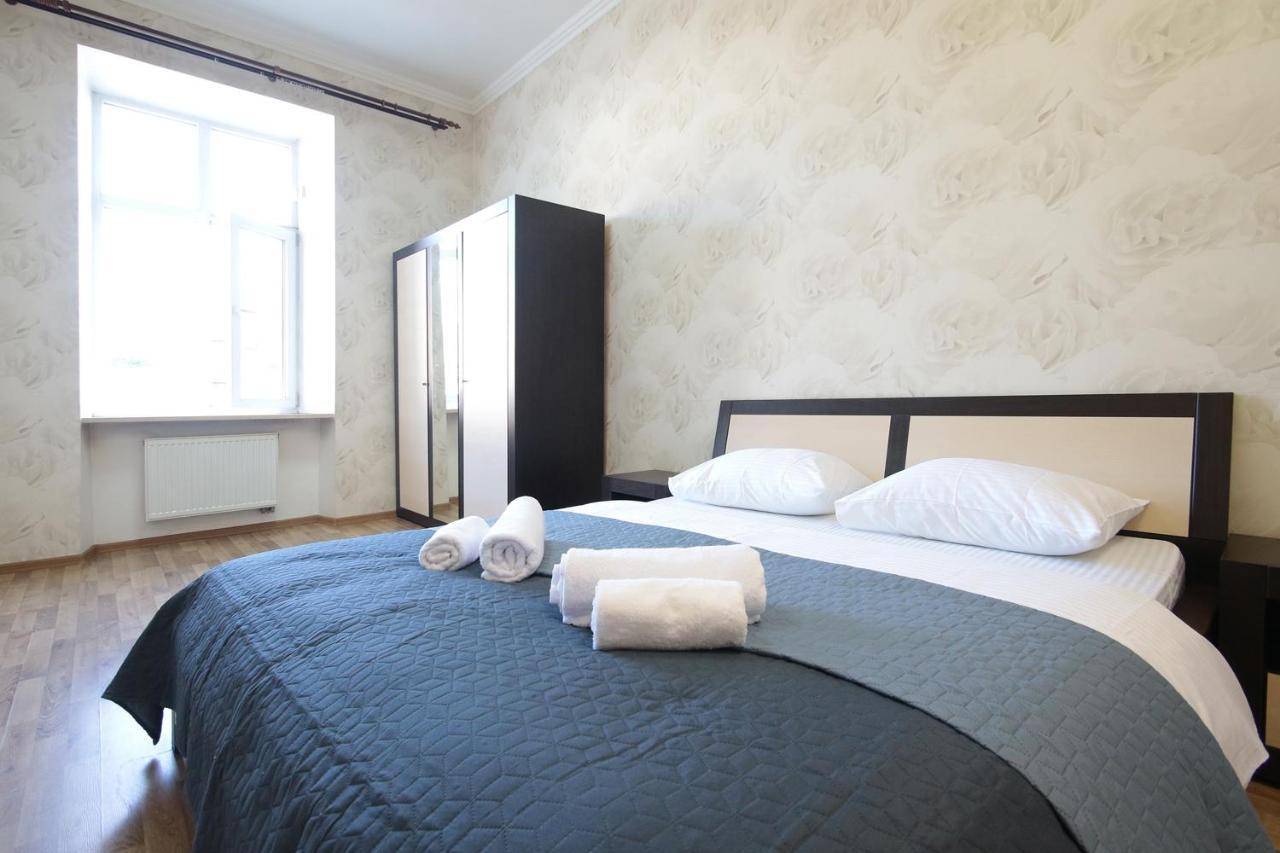 Deluxe Apartments 1326 利沃夫 外观 照片